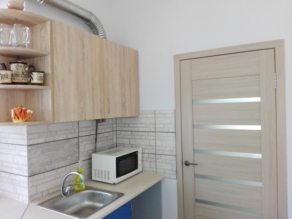 Apartment On Kryvorizhstal Street 35-24 Kryvyj Rih Exteriér fotografie